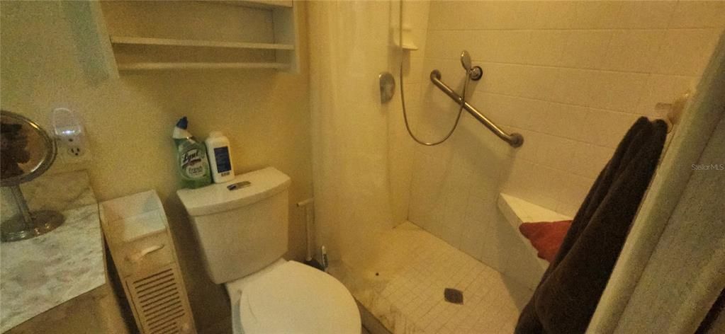 For Sale: $130,000 (2 beds, 2 baths, 1008 Square Feet)