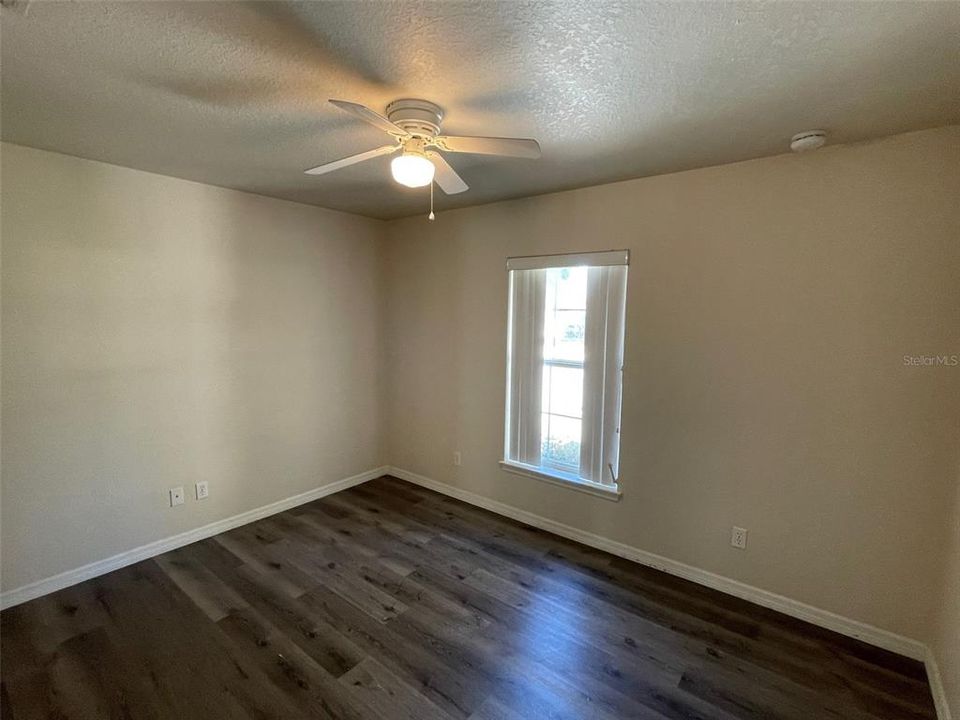 出租: $1,500 (3 贝兹, 2 浴室, 1150 平方英尺)