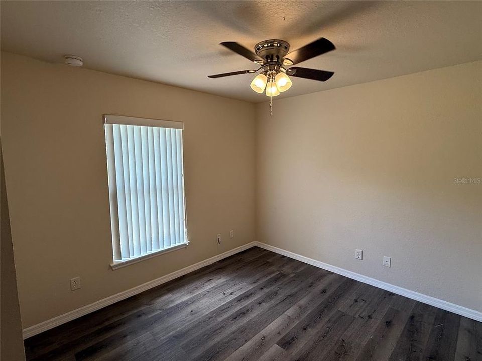 出租: $1,500 (3 贝兹, 2 浴室, 1150 平方英尺)