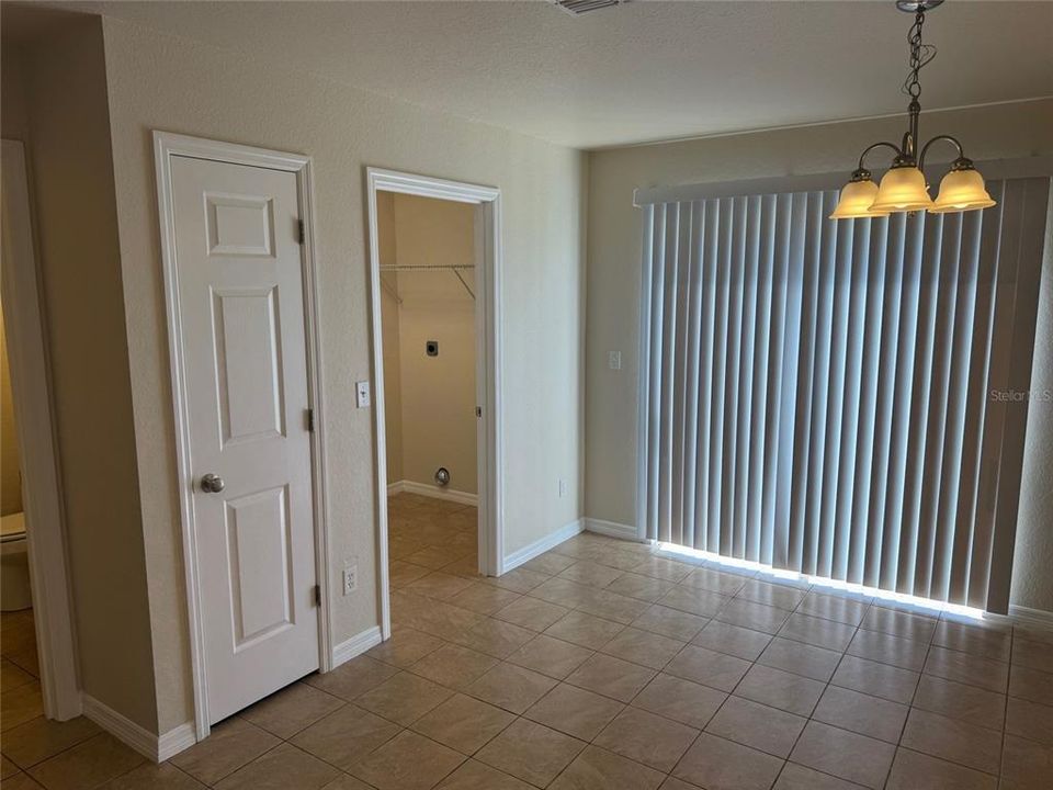 For Rent: $1,250 (2 beds, 2 baths, 1000 Square Feet)