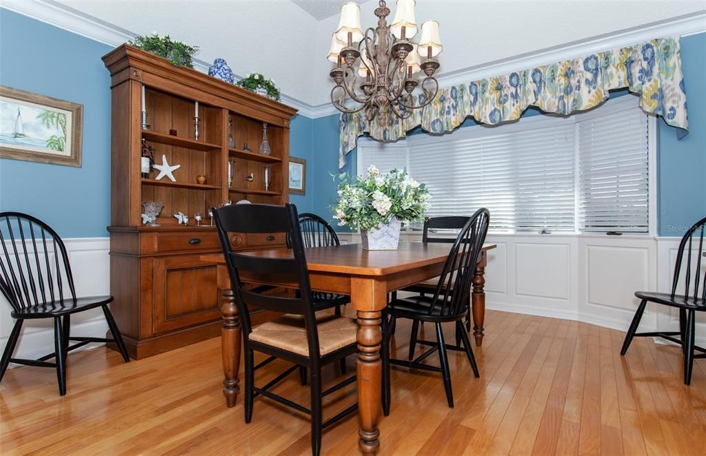 For Sale: $995,000 (4 beds, 2 baths, 3529 Square Feet)