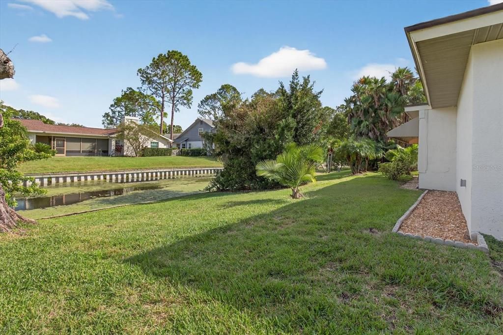 合同活跃: $669,000 (4 贝兹, 2 浴室, 2510 平方英尺)