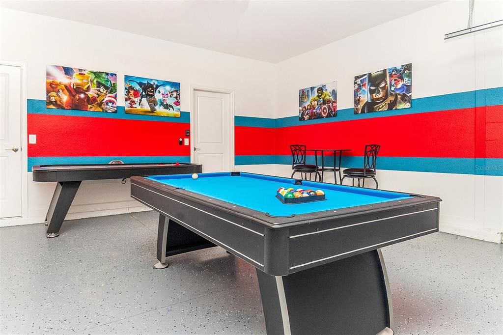 Под контрактом: $709,000 (8 спален, 5 ванн, 3909 Квадратных фут)