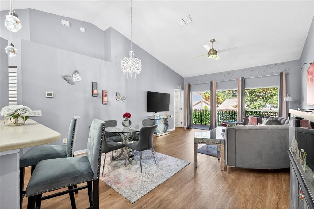 En Venta: $225,000 (3 camas, 2 baños, 1291 Pies cuadrados)