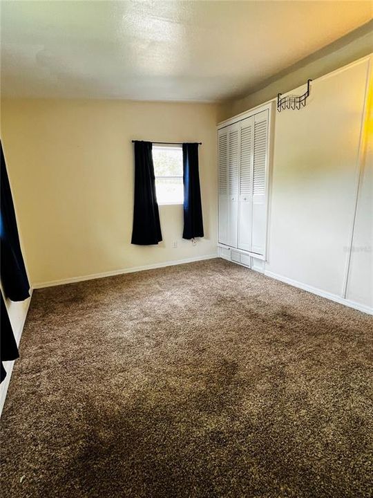 Active With Contract: $2,600 (3 beds, 2 baths, 1333 Square Feet)