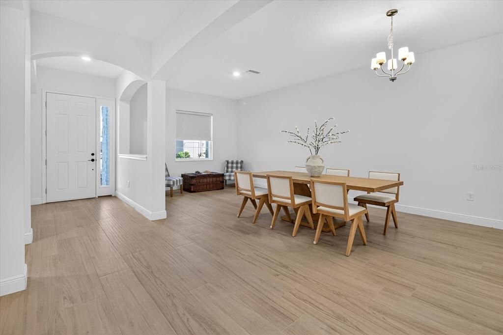 待售: $855,000 (4 贝兹, 3 浴室, 3088 平方英尺)