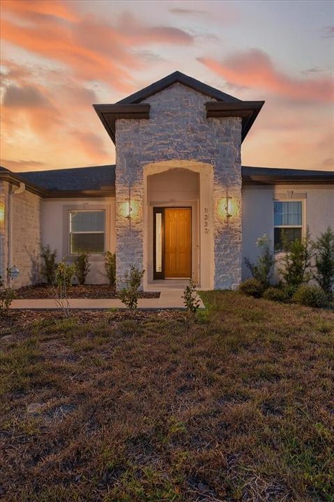 待售: $855,000 (4 贝兹, 3 浴室, 3088 平方英尺)