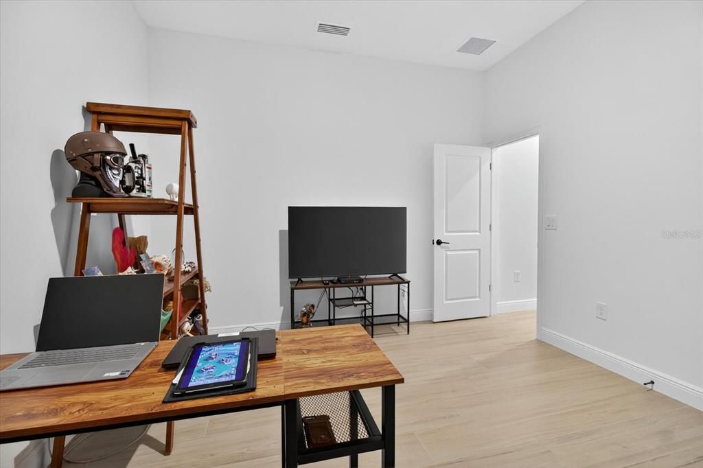 待售: $855,000 (4 贝兹, 3 浴室, 3088 平方英尺)