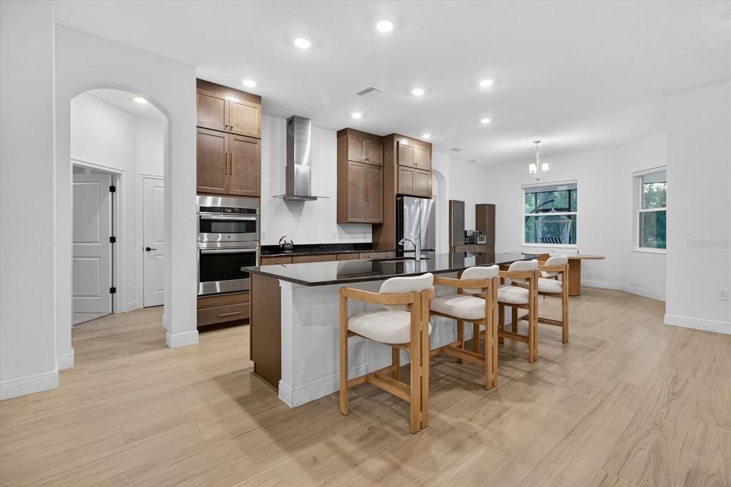 待售: $855,000 (4 贝兹, 3 浴室, 3088 平方英尺)