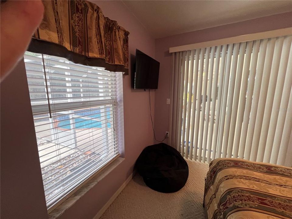 For Sale: $375,000 (3 beds, 2 baths, 1620 Square Feet)