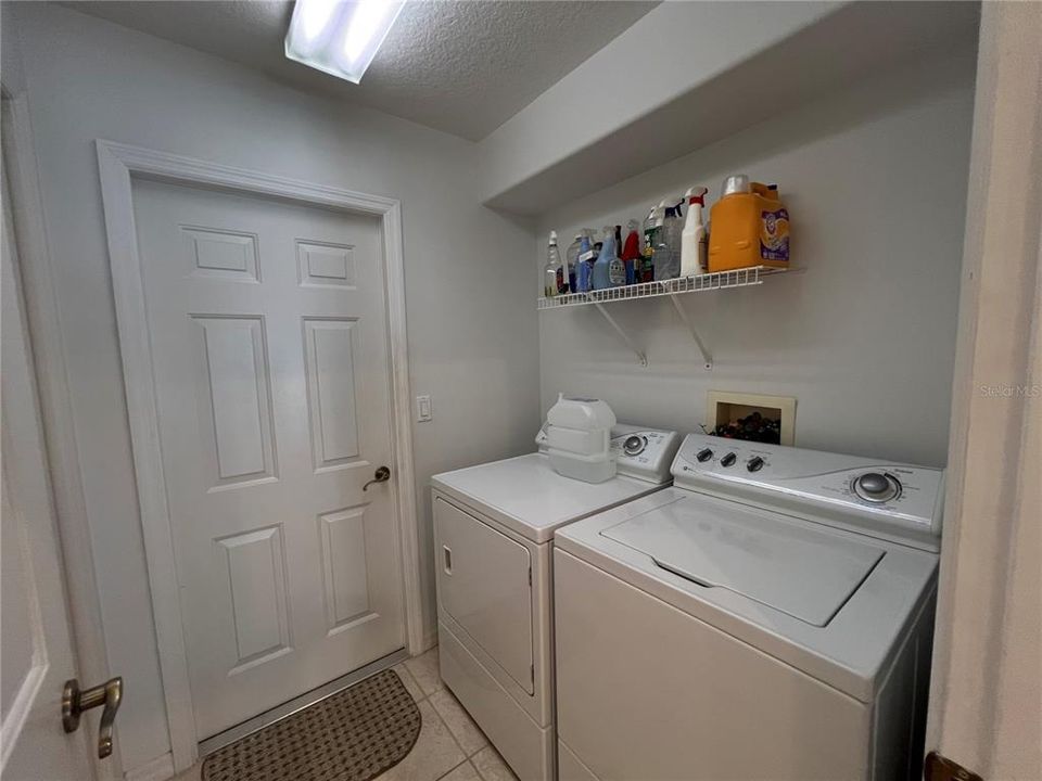 For Sale: $375,000 (3 beds, 2 baths, 1620 Square Feet)