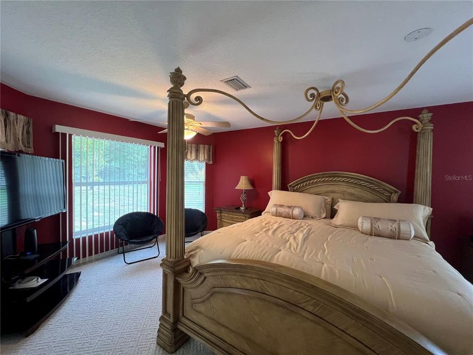 For Sale: $375,000 (3 beds, 2 baths, 1620 Square Feet)