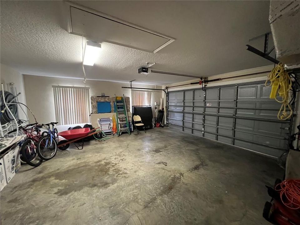 For Sale: $375,000 (3 beds, 2 baths, 1620 Square Feet)