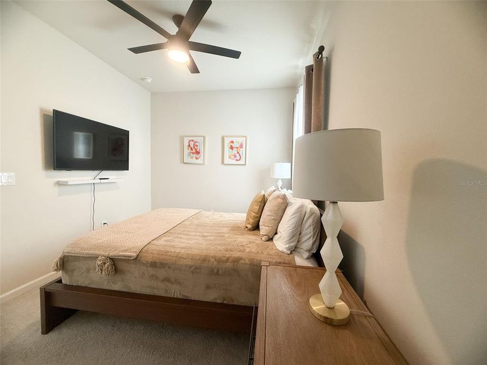 For Rent: $4,500 (5 beds, 4 baths, 3312 Square Feet)