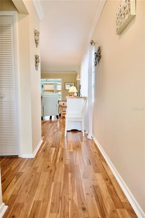 Под контрактом: $159,999 (2 спален, 2 ванн, 1118 Квадратных фут)