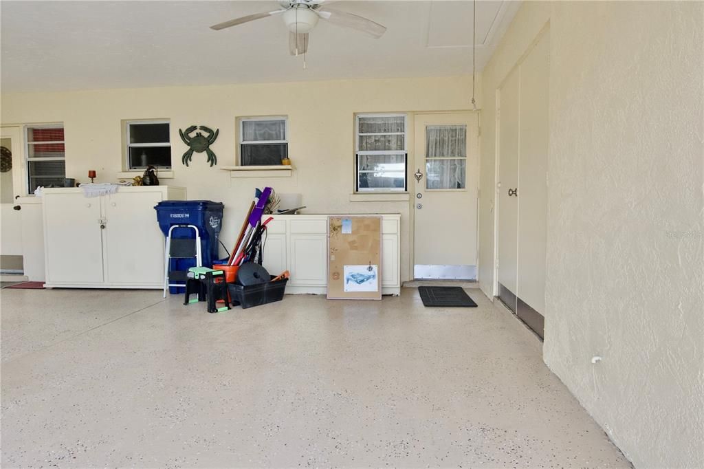 Под контрактом: $159,999 (2 спален, 2 ванн, 1118 Квадратных фут)