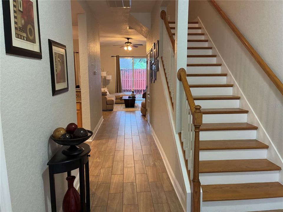 For Sale: $337,000 (3 beds, 2 baths, 1741 Square Feet)