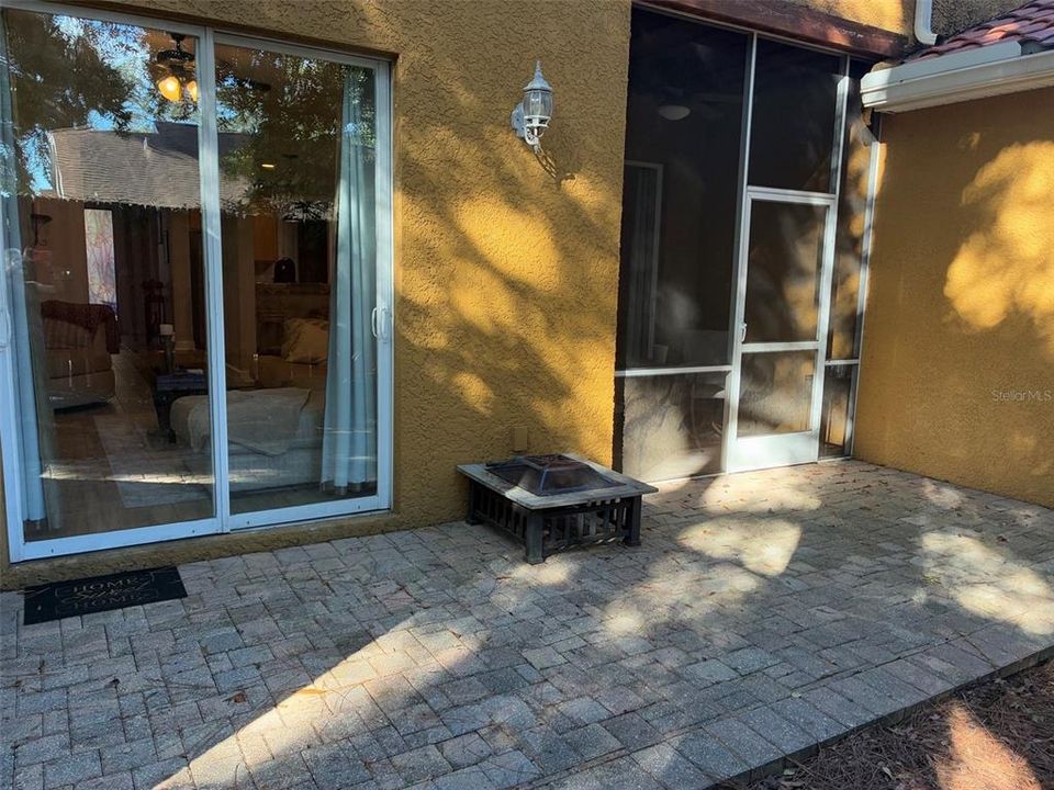 For Sale: $337,000 (3 beds, 2 baths, 1741 Square Feet)