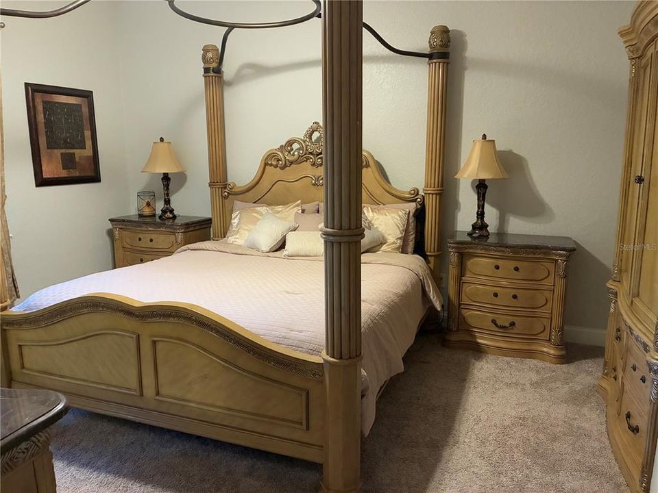 For Sale: $337,000 (3 beds, 2 baths, 1741 Square Feet)