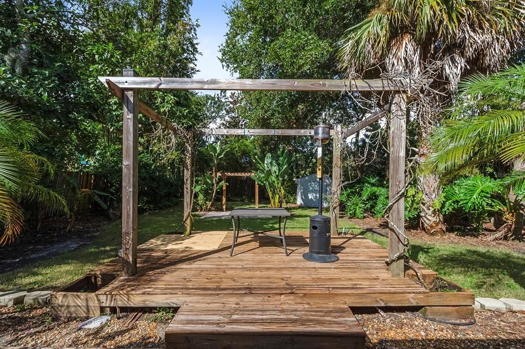 Activo con contrato: $330,000 (2 camas, 1 baños, 938 Pies cuadrados)