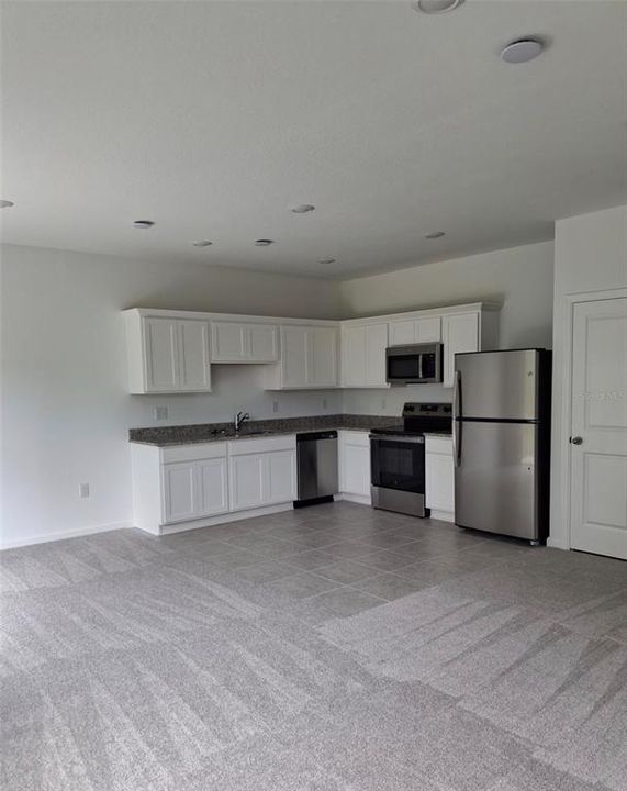 En Renta: $2,100 (3 camas, 2 baños, 1550 Pies cuadrados)