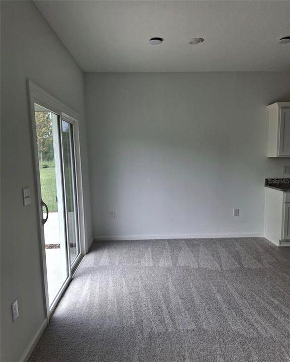 En Renta: $2,100 (3 camas, 2 baños, 1550 Pies cuadrados)