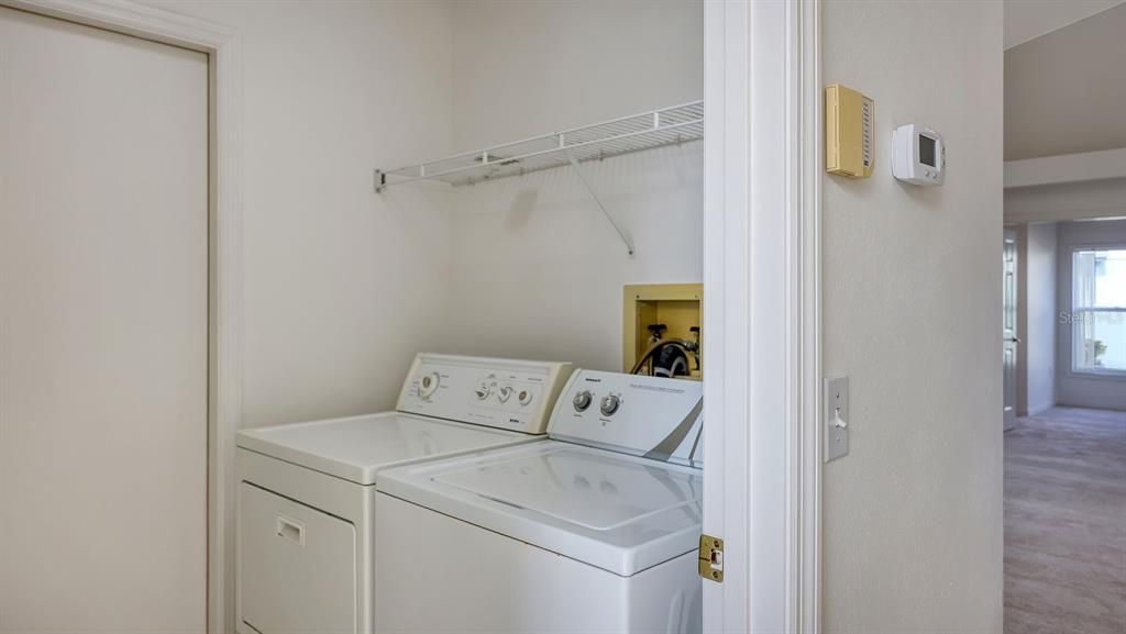 Active With Contract: $400,000 (4 beds, 2 baths, 2212 Square Feet)