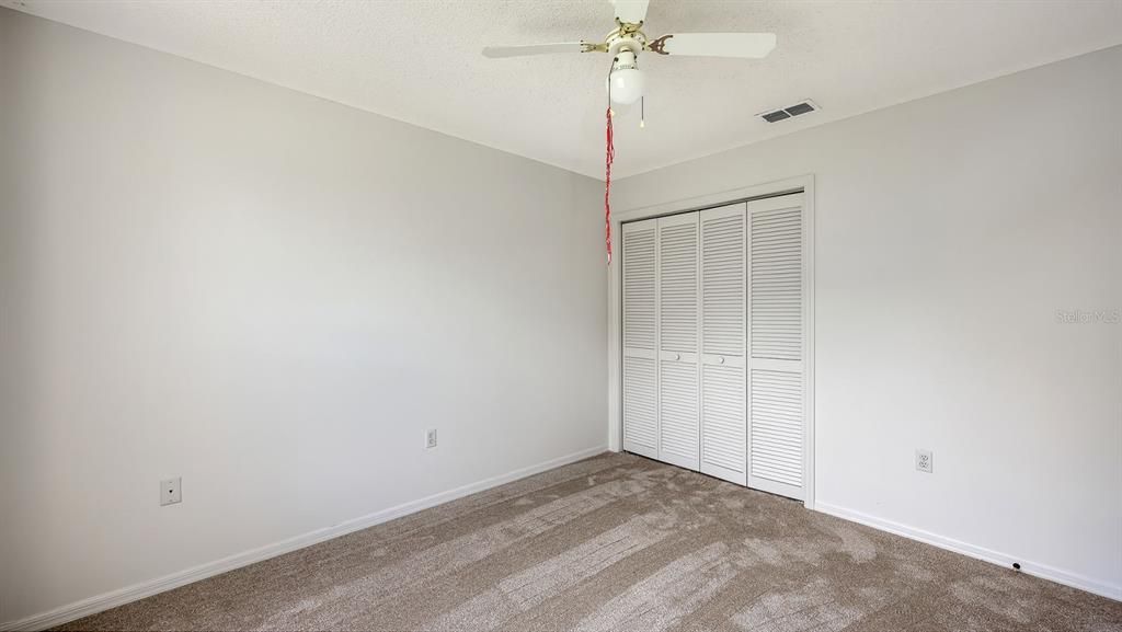 Active With Contract: $400,000 (4 beds, 2 baths, 2212 Square Feet)