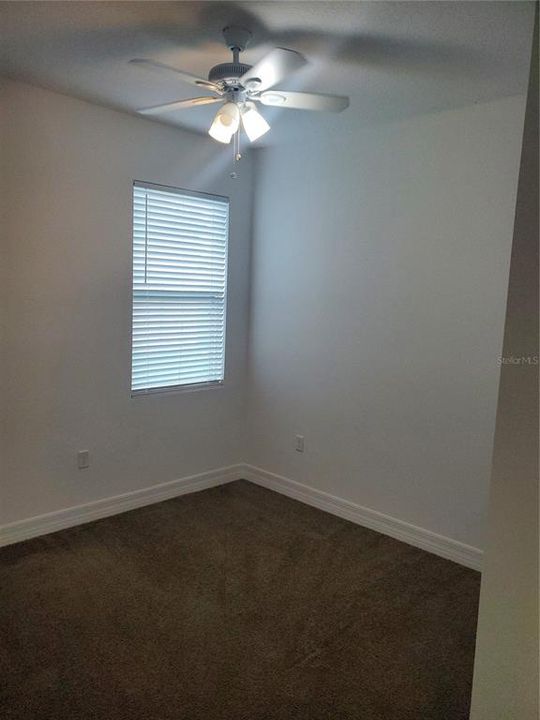 For Rent: $2,100 (4 beds, 2 baths, 1750 Square Feet)