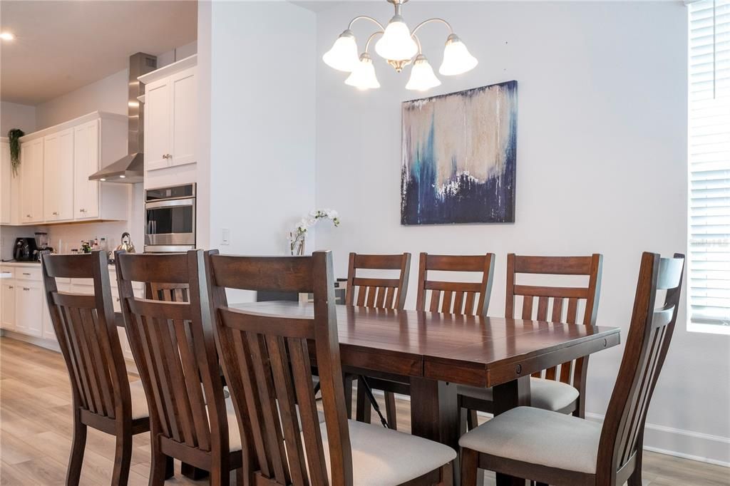 For Sale: $1,199,000 (4 beds, 3 baths, 2316 Square Feet)