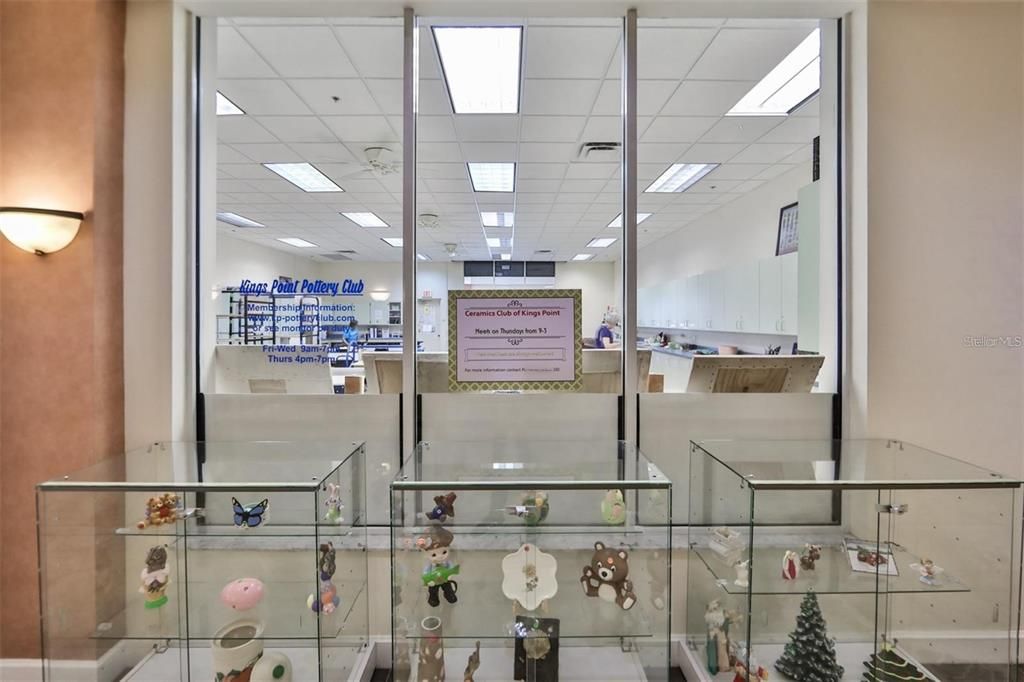 For Rent: $1,850 (2 beds, 2 baths, 1100 Square Feet)