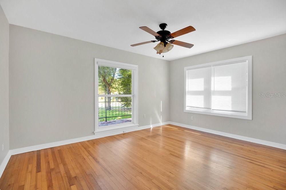 For Sale: $510,000 (3 beds, 2 baths, 1910 Square Feet)