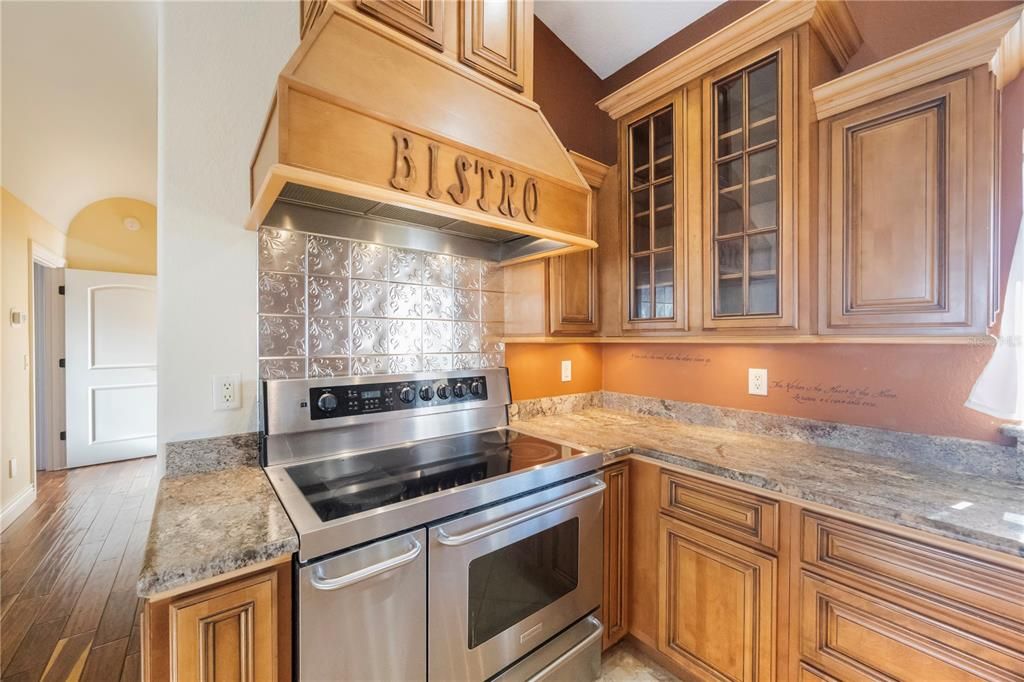 For Sale: $3,199,999 (5 beds, 3 baths, 3750 Square Feet)