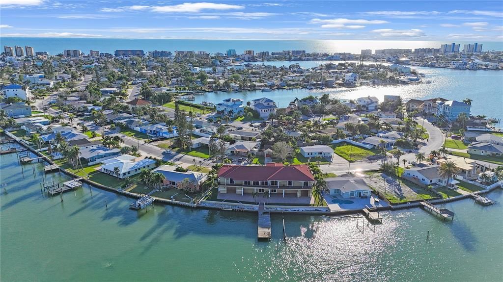 For Sale: $3,199,999 (5 beds, 3 baths, 3750 Square Feet)