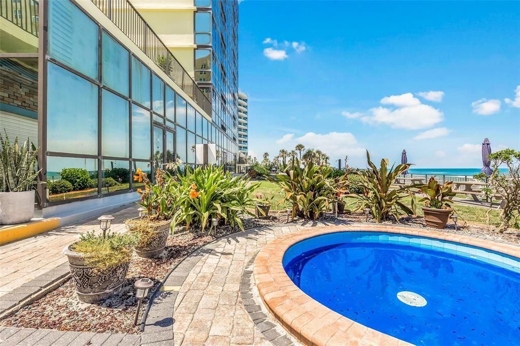 En Venta: $199,000 (2 camas, 0 baños, 793 Pies cuadrados)