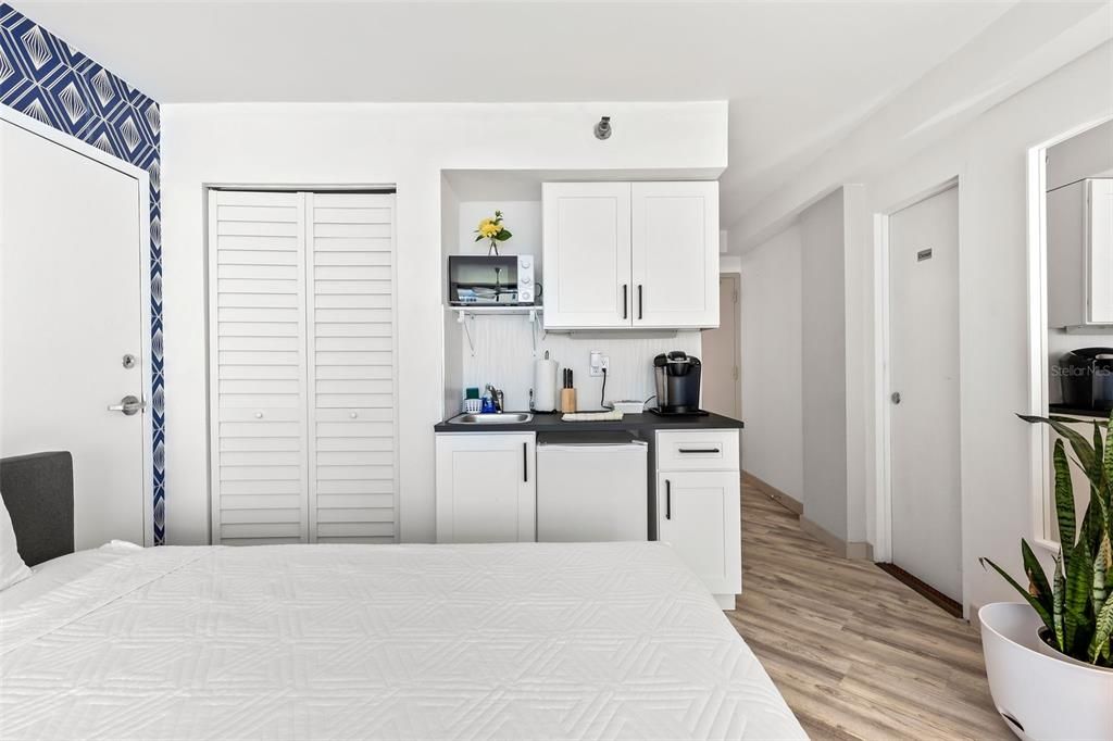 En Venta: $199,000 (2 camas, 0 baños, 793 Pies cuadrados)