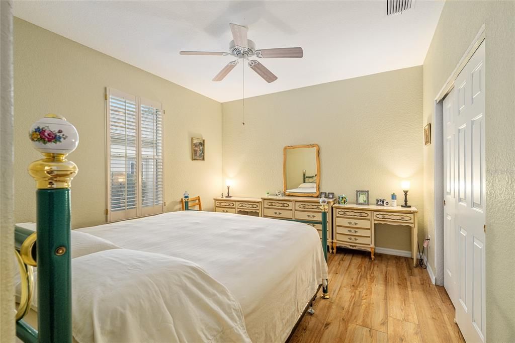 На продажу: $505,000 (3 спален, 2 ванн, 2807 Квадратных фут)