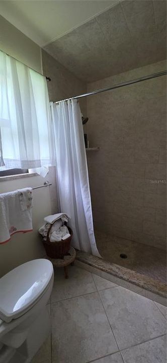 待售: $357,000 (2 贝兹, 2 浴室, 1118 平方英尺)