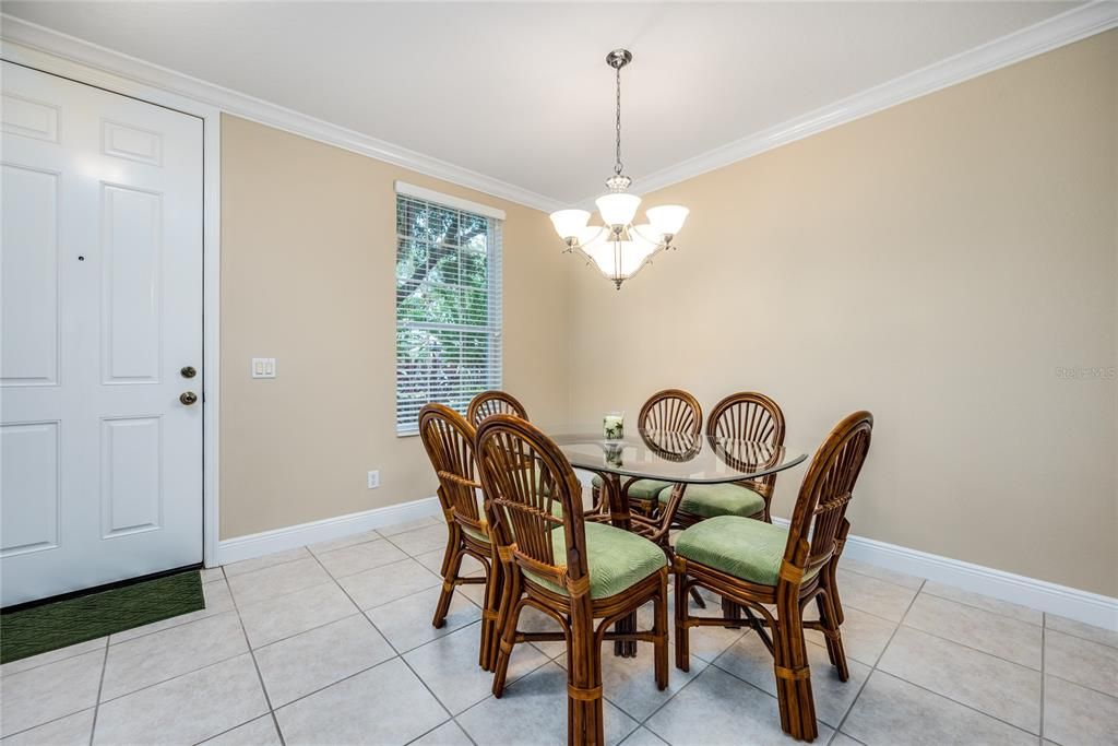 Active With Contract: $289,900 (3 beds, 2 baths, 1628 Square Feet)