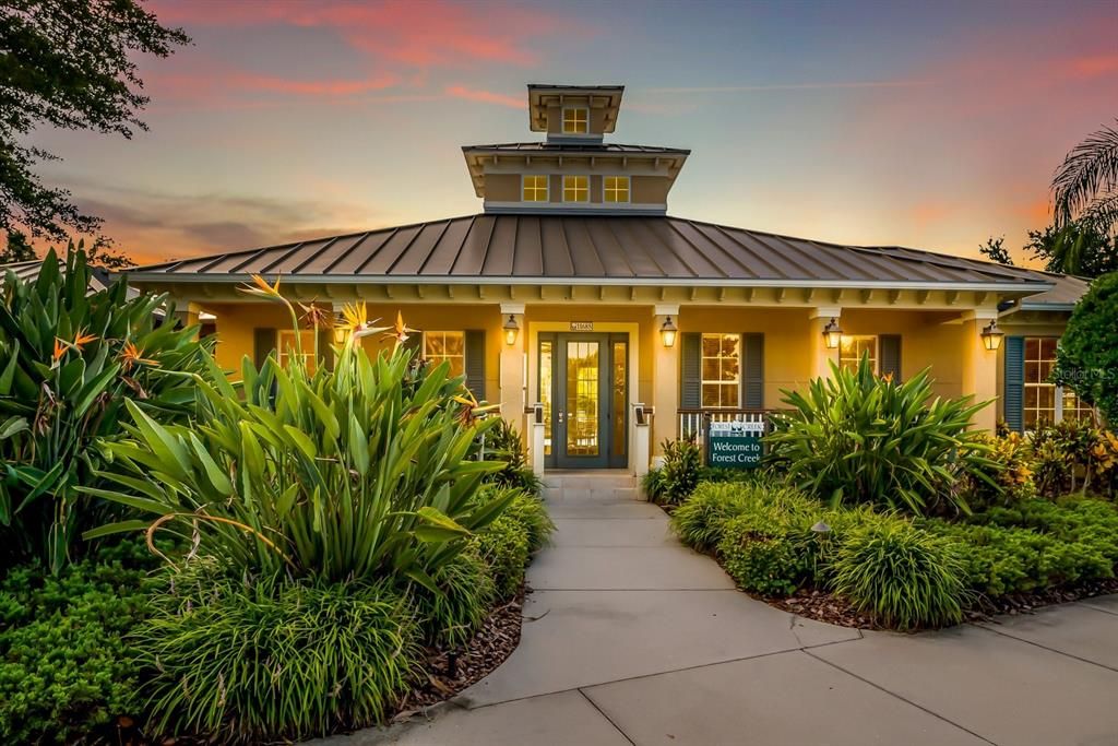 Active With Contract: $289,900 (3 beds, 2 baths, 1628 Square Feet)