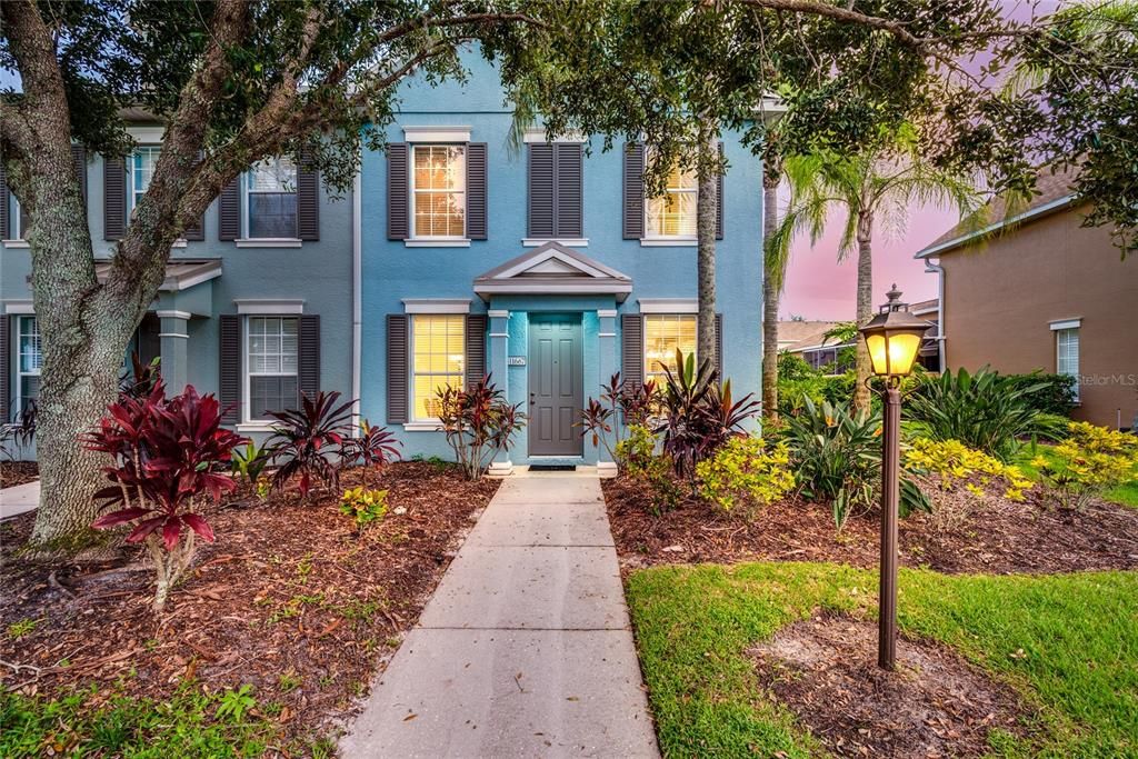 Active With Contract: $289,900 (3 beds, 2 baths, 1628 Square Feet)