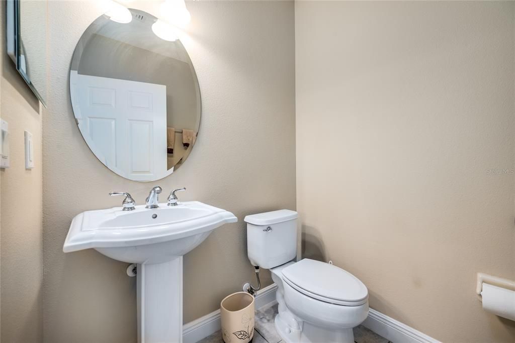 Active With Contract: $289,900 (3 beds, 2 baths, 1628 Square Feet)