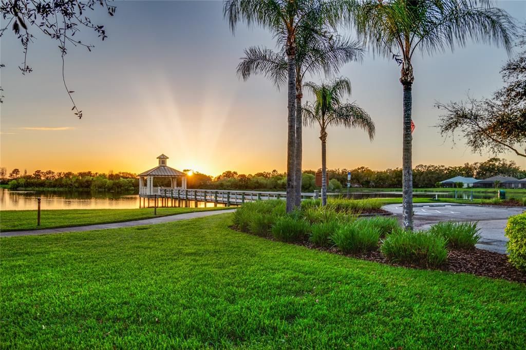 Active With Contract: $289,900 (3 beds, 2 baths, 1628 Square Feet)