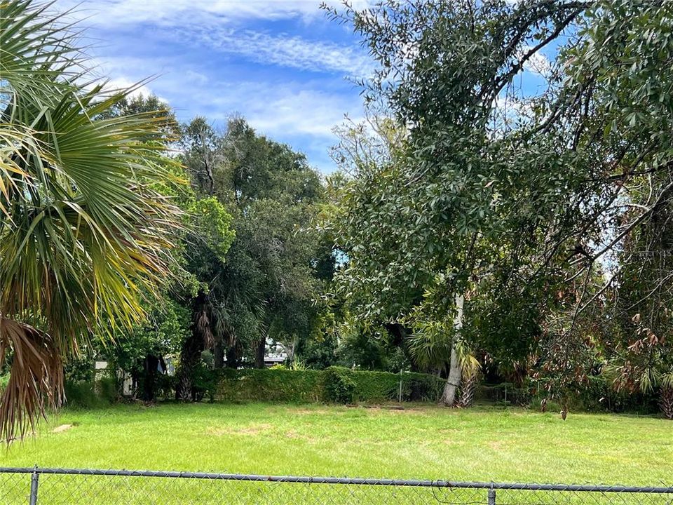 Activo con contrato: $250,000 (0 camas, 0 baños, 1032 Pies cuadrados)