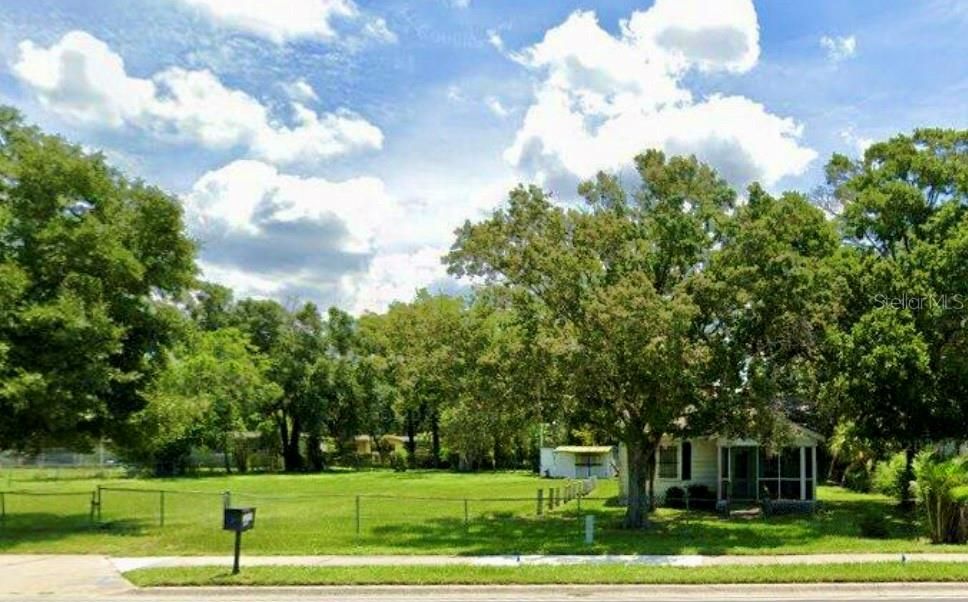 Activo con contrato: $250,000 (0 camas, 0 baños, 1032 Pies cuadrados)