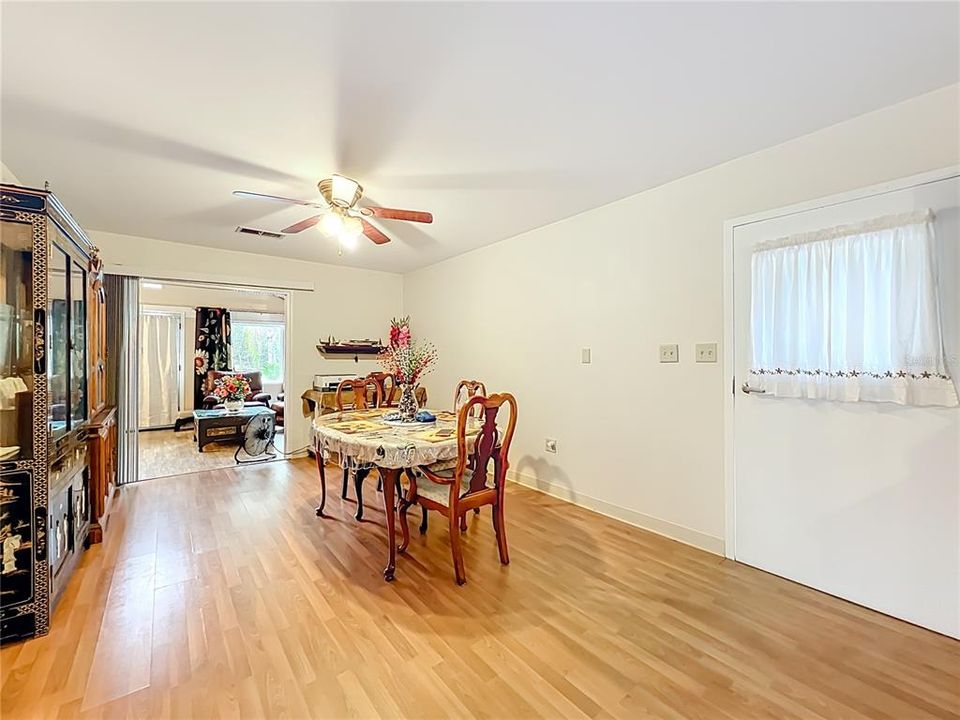 For Sale: $495,000 (3 beds, 2 baths, 1200 Square Feet)