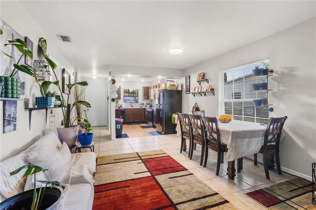 待售: $395,000 (0 贝兹, 0 浴室, 3118 平方英尺)