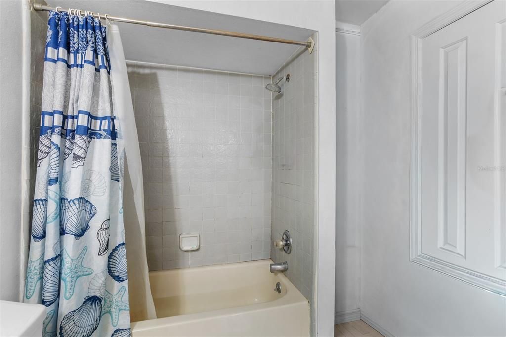 待售: $395,000 (0 贝兹, 0 浴室, 3118 平方英尺)