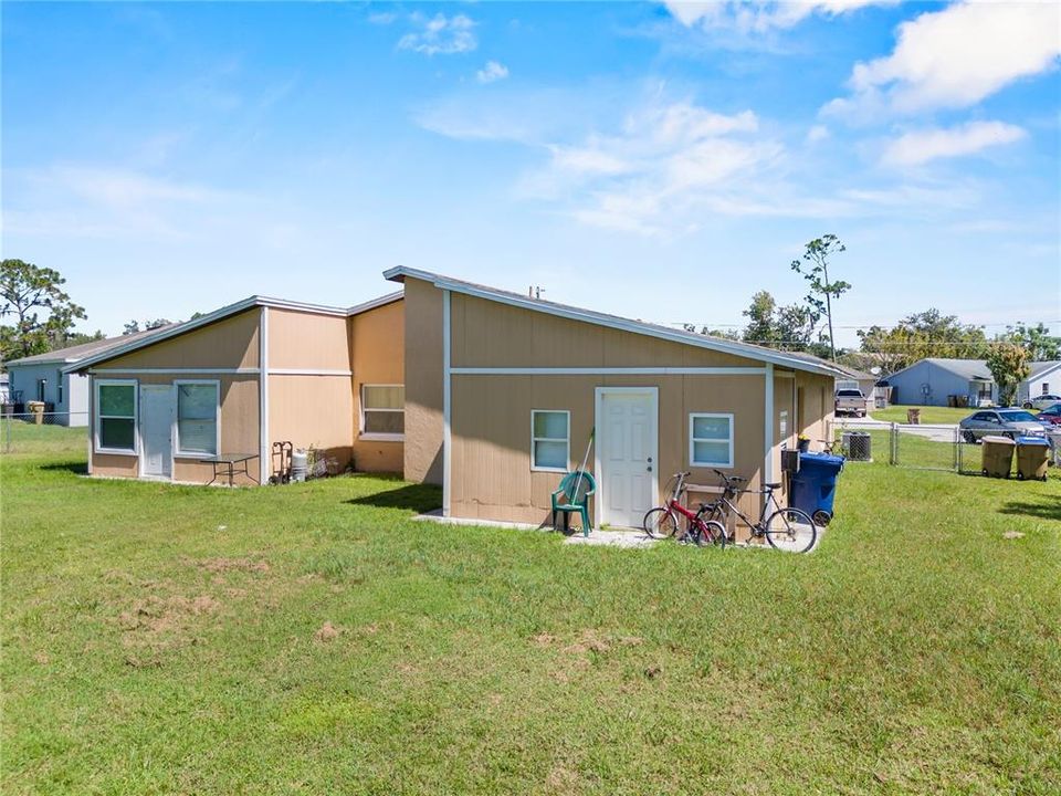 待售: $395,000 (0 贝兹, 0 浴室, 3118 平方英尺)