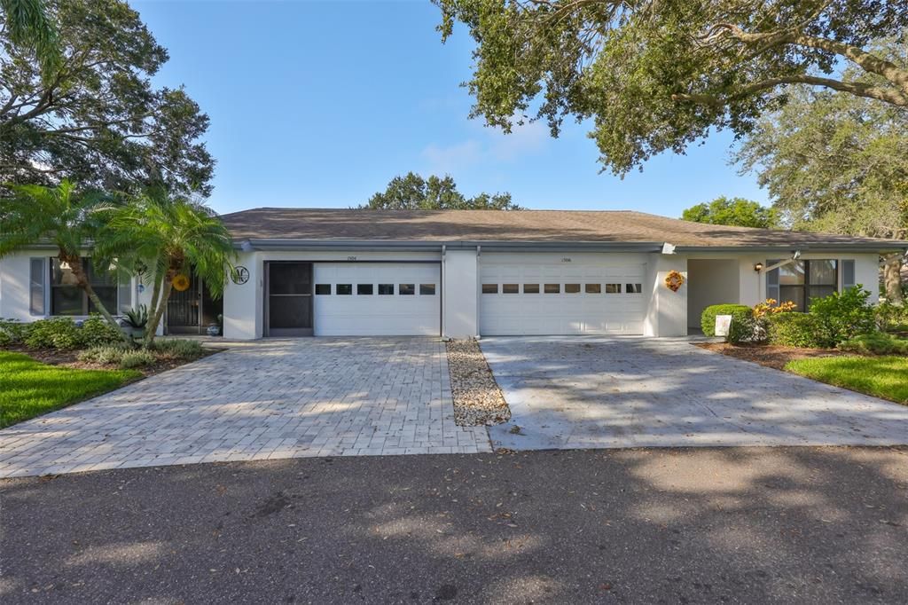 For Sale: $209,000 (2 beds, 2 baths, 1394 Square Feet)